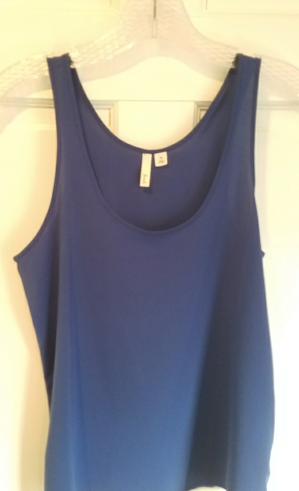 Frenchi. Blue top . W0000008
